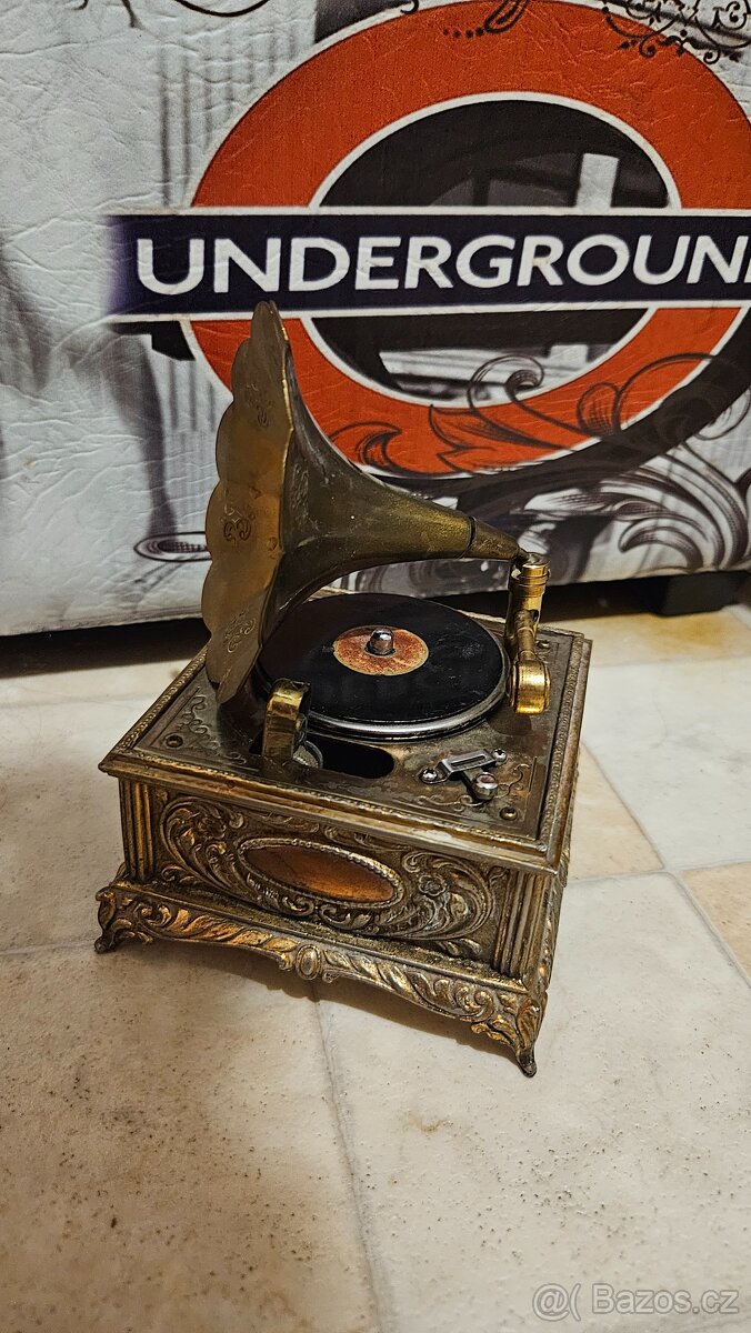 Starožitný gramofonek/zapalovač - 14x10 cm - 2