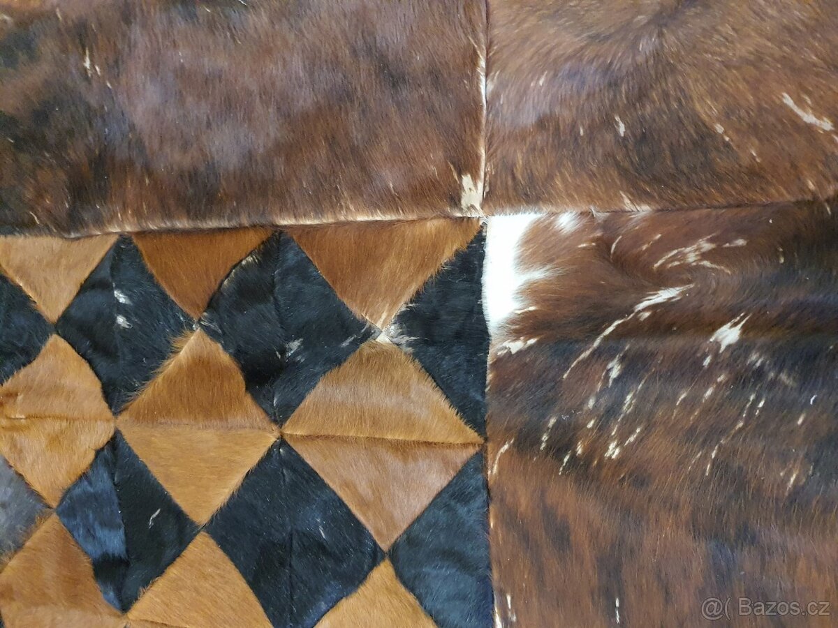 hnědý koberec, pravá hovězí kůže, 169x173cm - 2