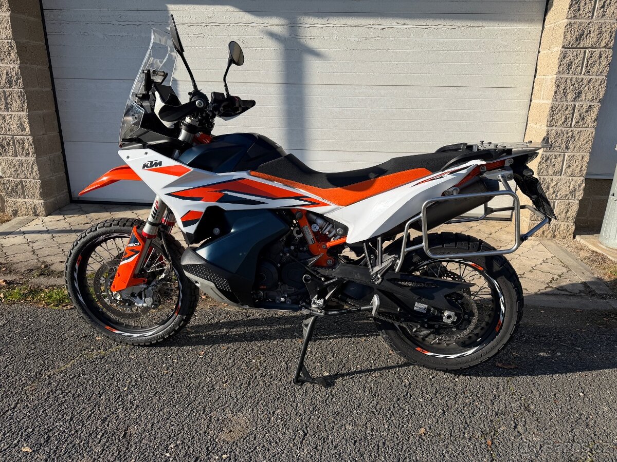 KTM 890 adventure R - 2