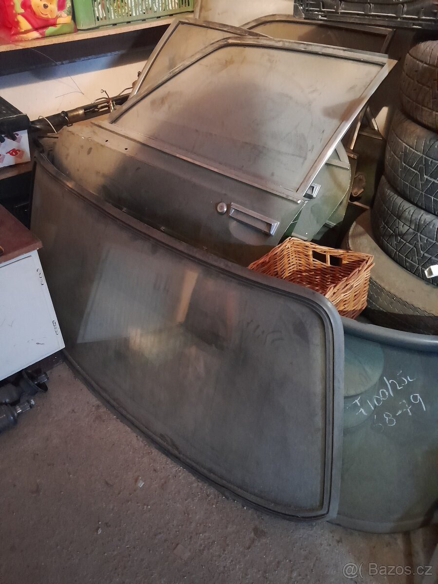 Chrysler 180 G.C - 2