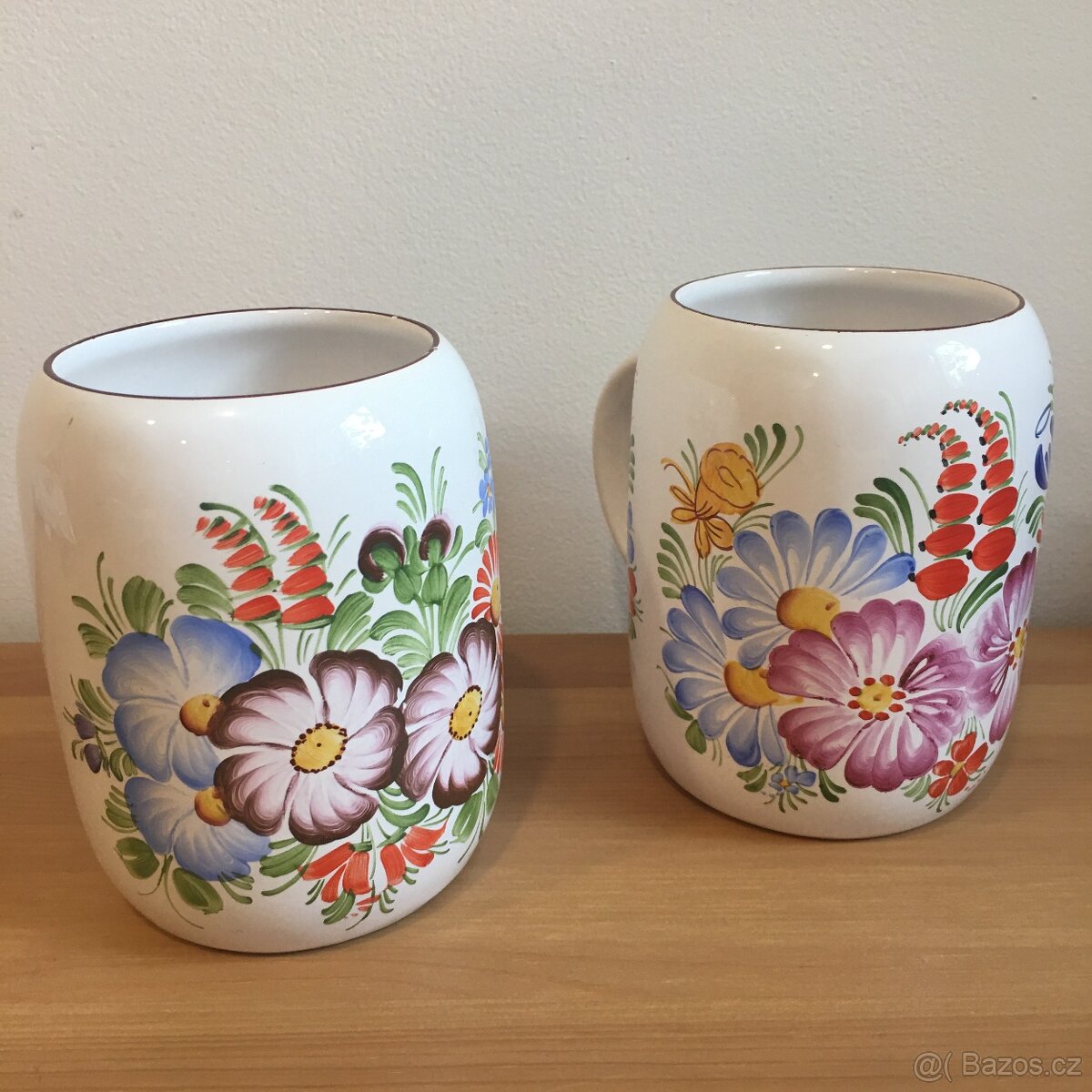 Dva rucne malovane hrnky - 2