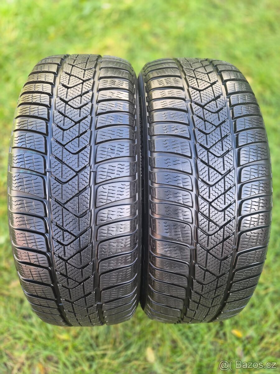 2x Zimní pneu Pirelli Sottozero 3 - 205/60 R16 XL - 90% - 2