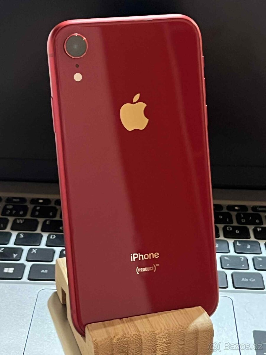 iPhone XR 64GB red + příslušenství - 2