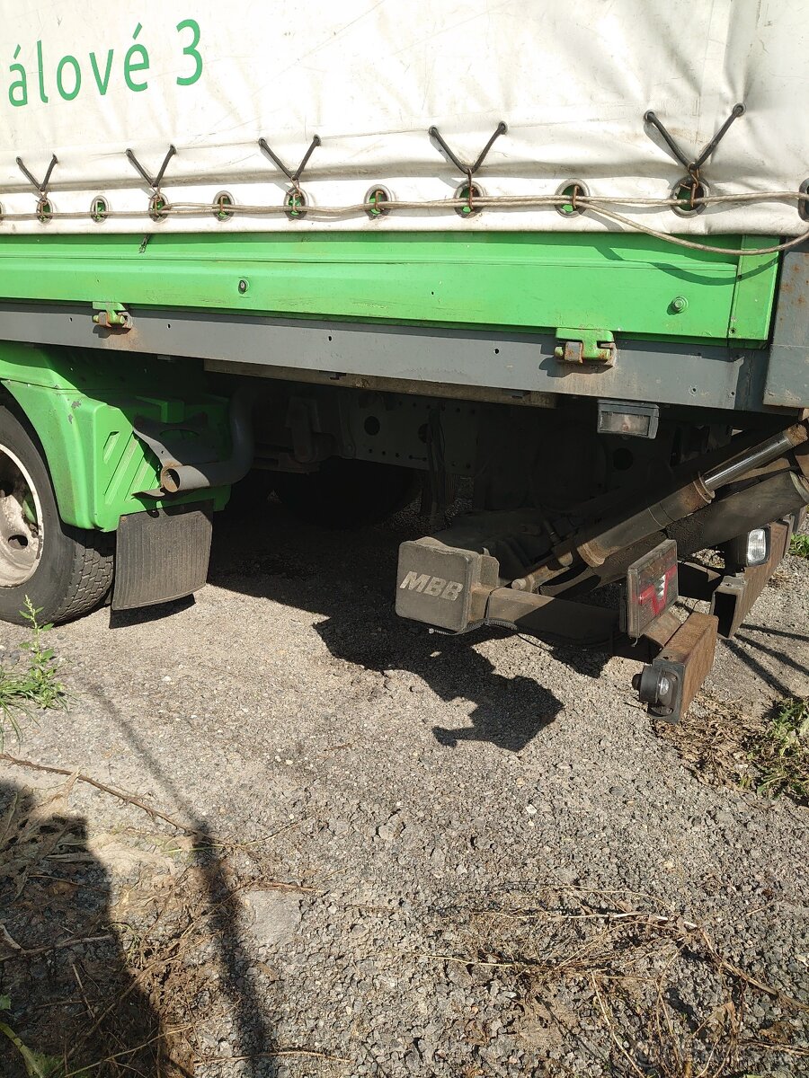 MERCEDES BENZ ATEGO 815 - 2