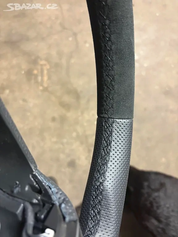 Nové renovovany volant Škoda - 2