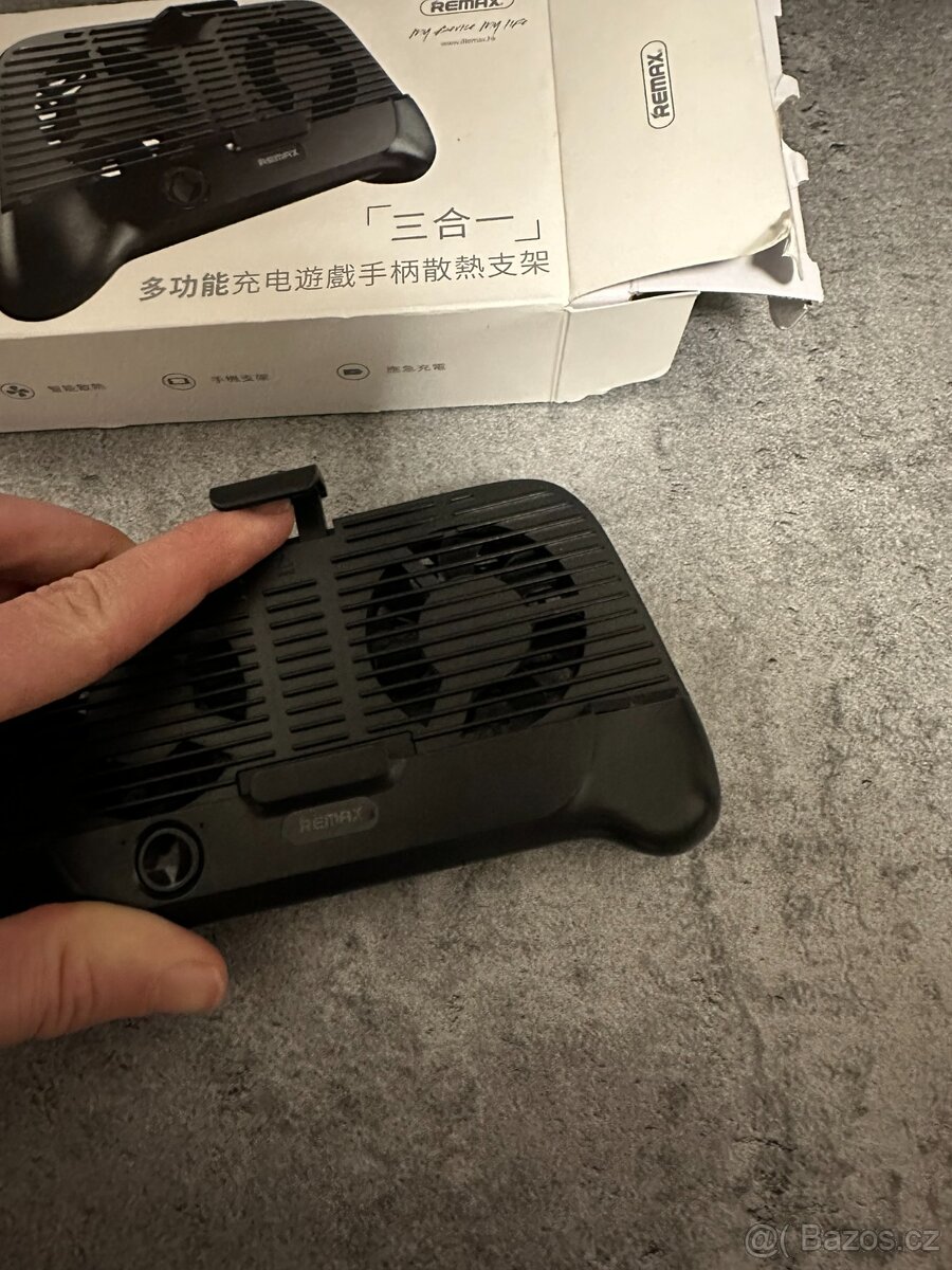 Chlazení telefonu Remax/power banka - 2