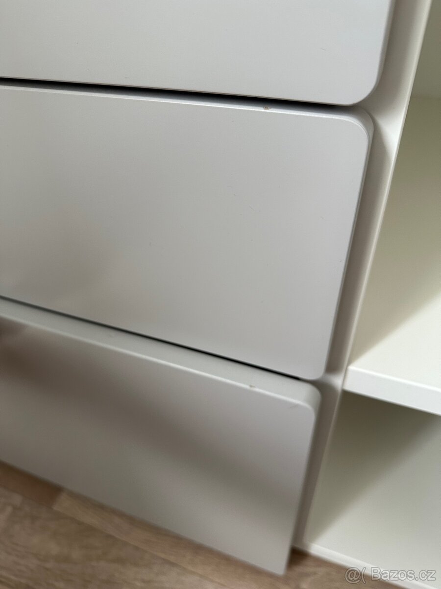 Přebalovací stůl IKEA Smastad - 2