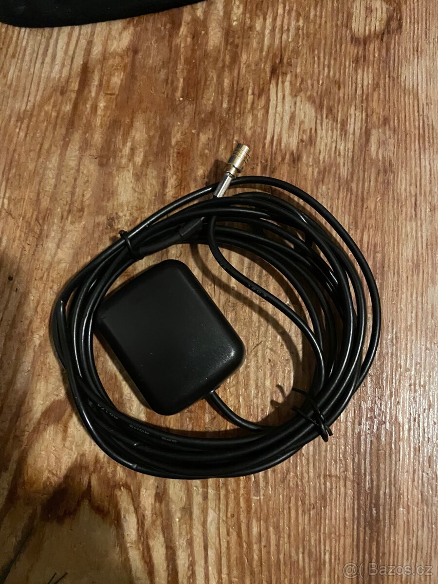 GPS anténa - 2