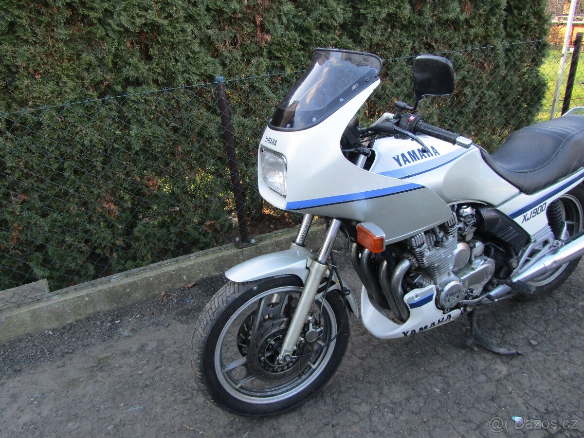 Yamaha XJ 900F - 2
