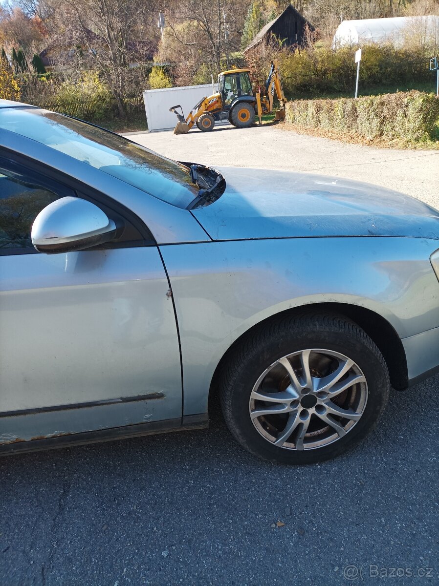 Passat 1,9 tdi 77 kw, combi B6 - 2