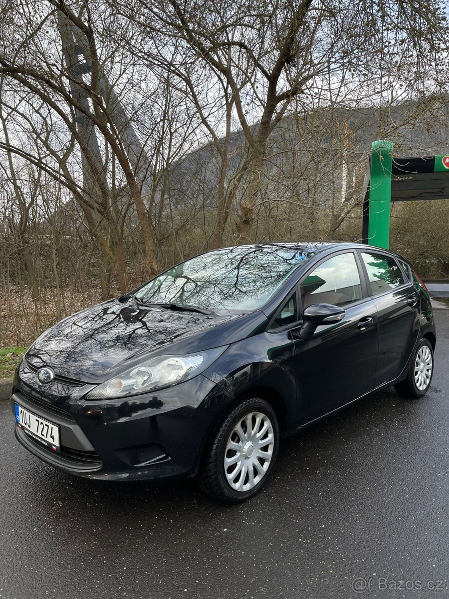 Prodám Ford Fiesta - 2