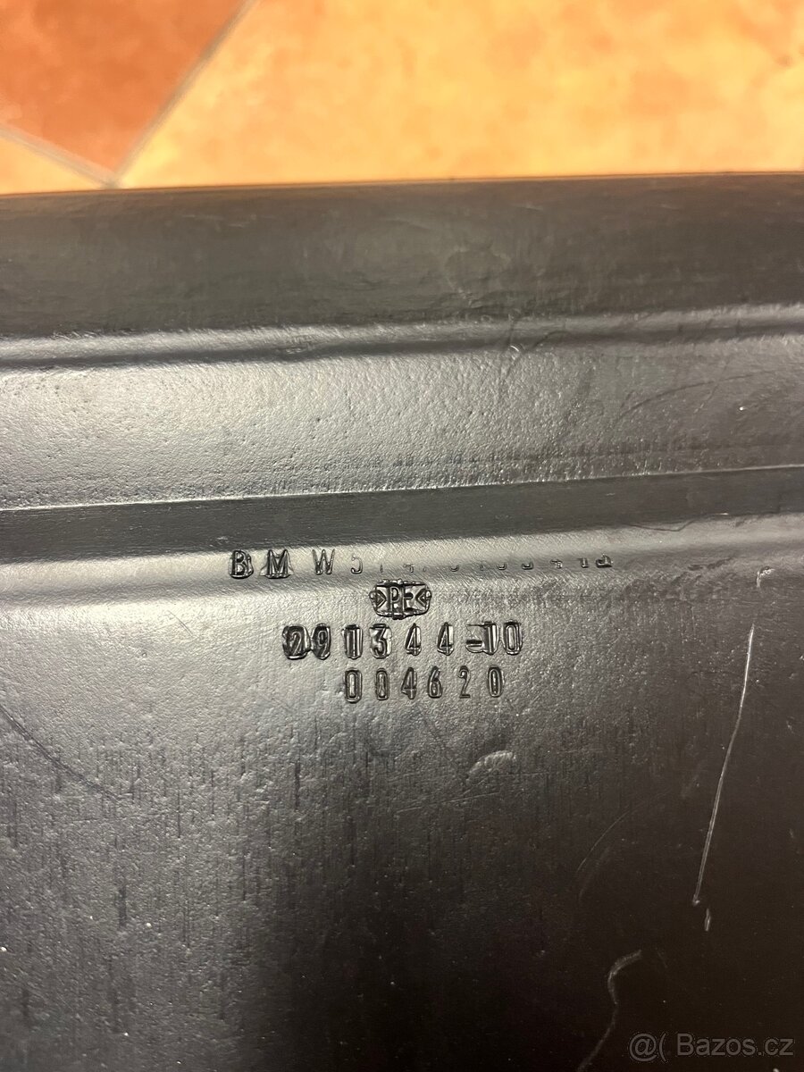 Vana do kufru BMW - 2