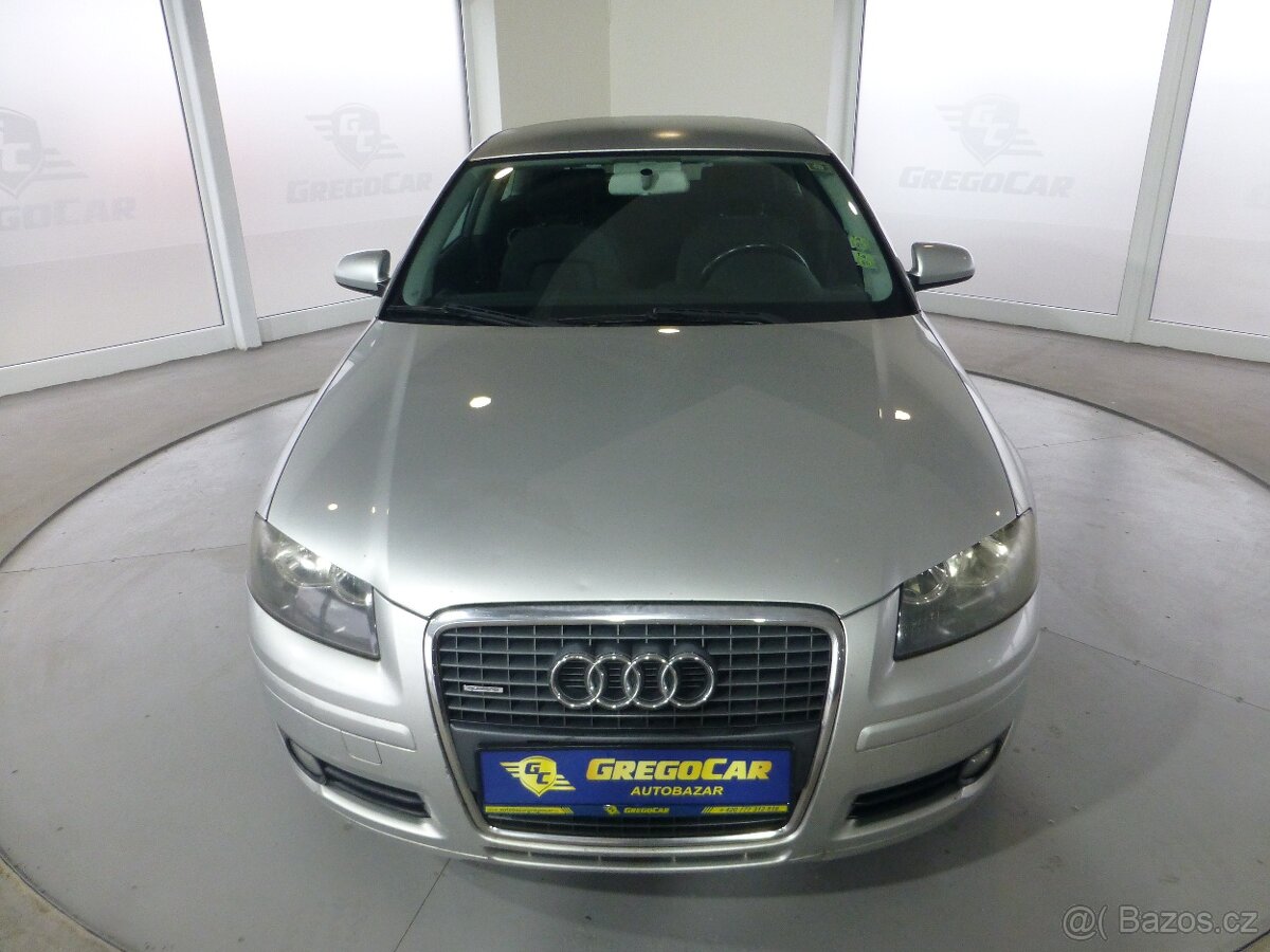 Audi A3 2,0TDI QUATTRO ALU KOLA DIGI - 2