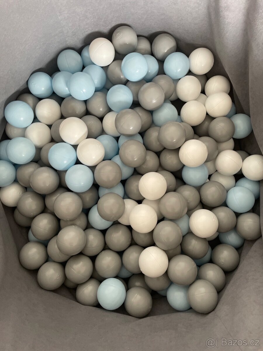 Bazének s kuličkami - 2