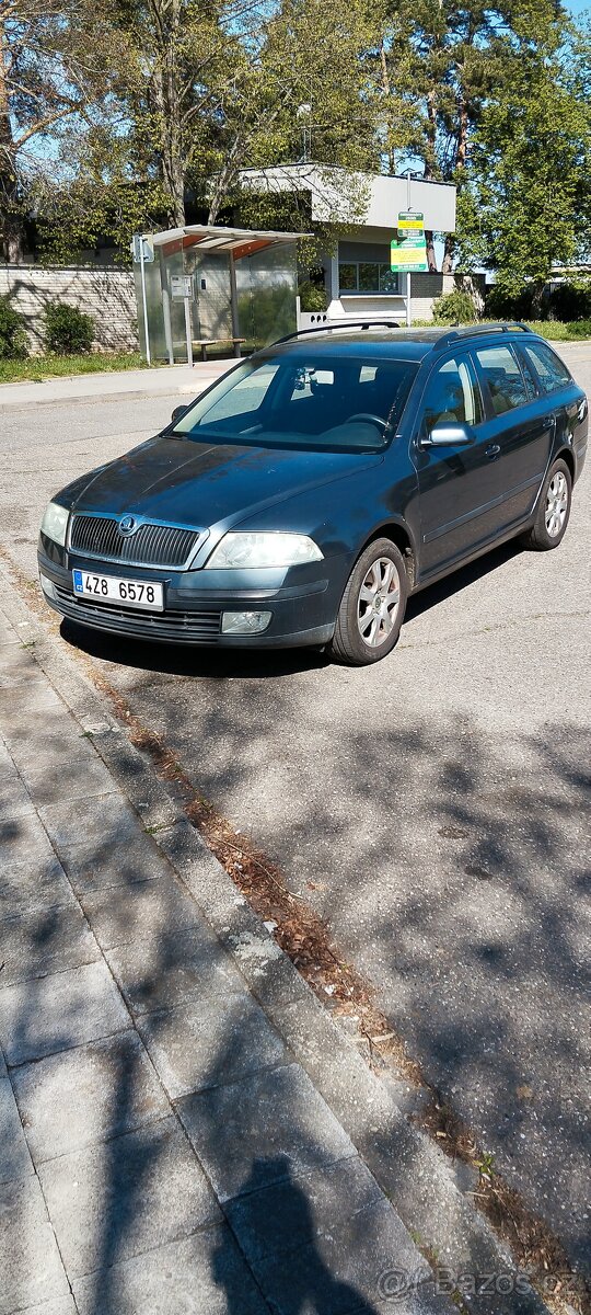 Škoda octavia 2 1.6 FSI - 2