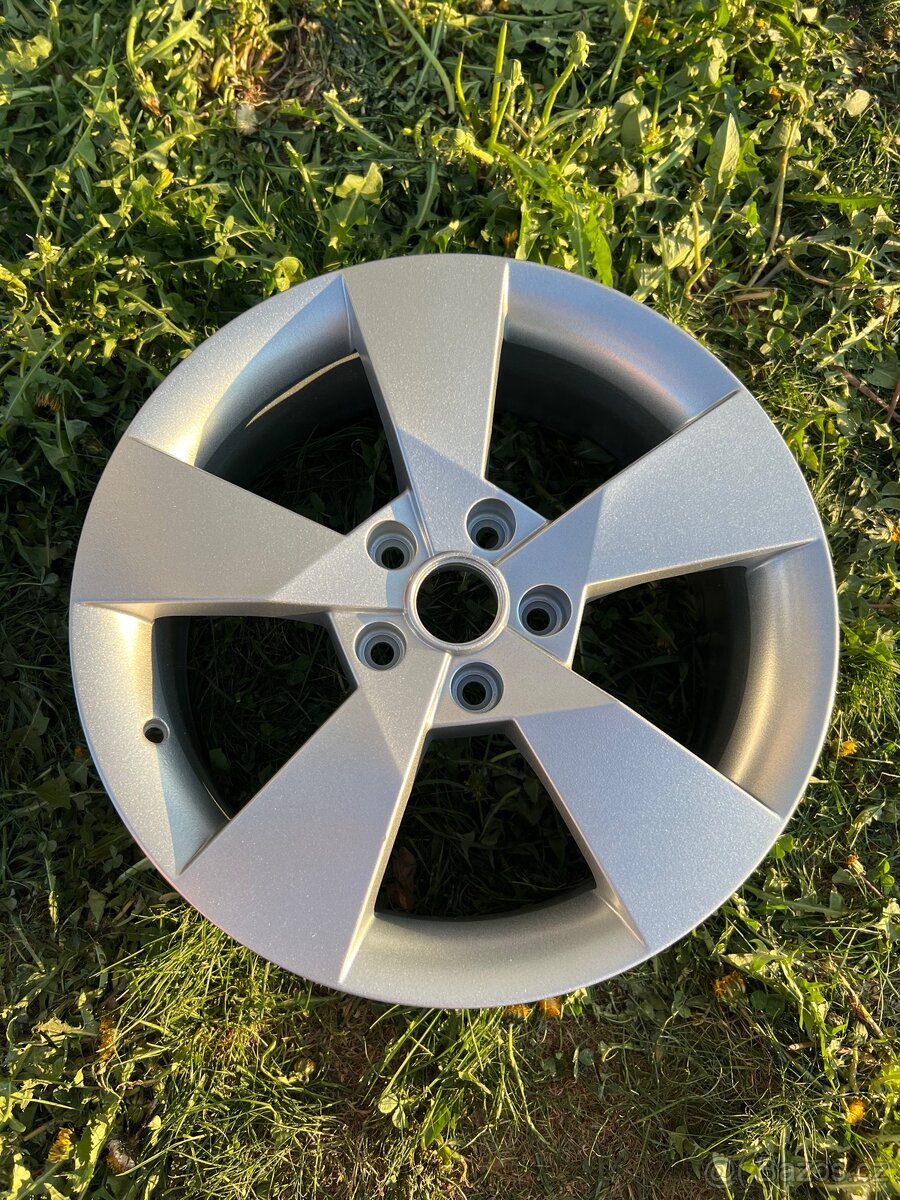 Kola R17 - 2