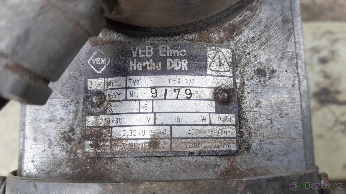 Elektromotor s větrákem - 2