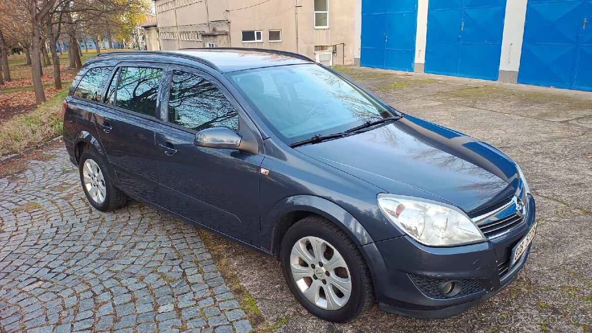 Opel Astra H 1.9CDTi 88kW - 2