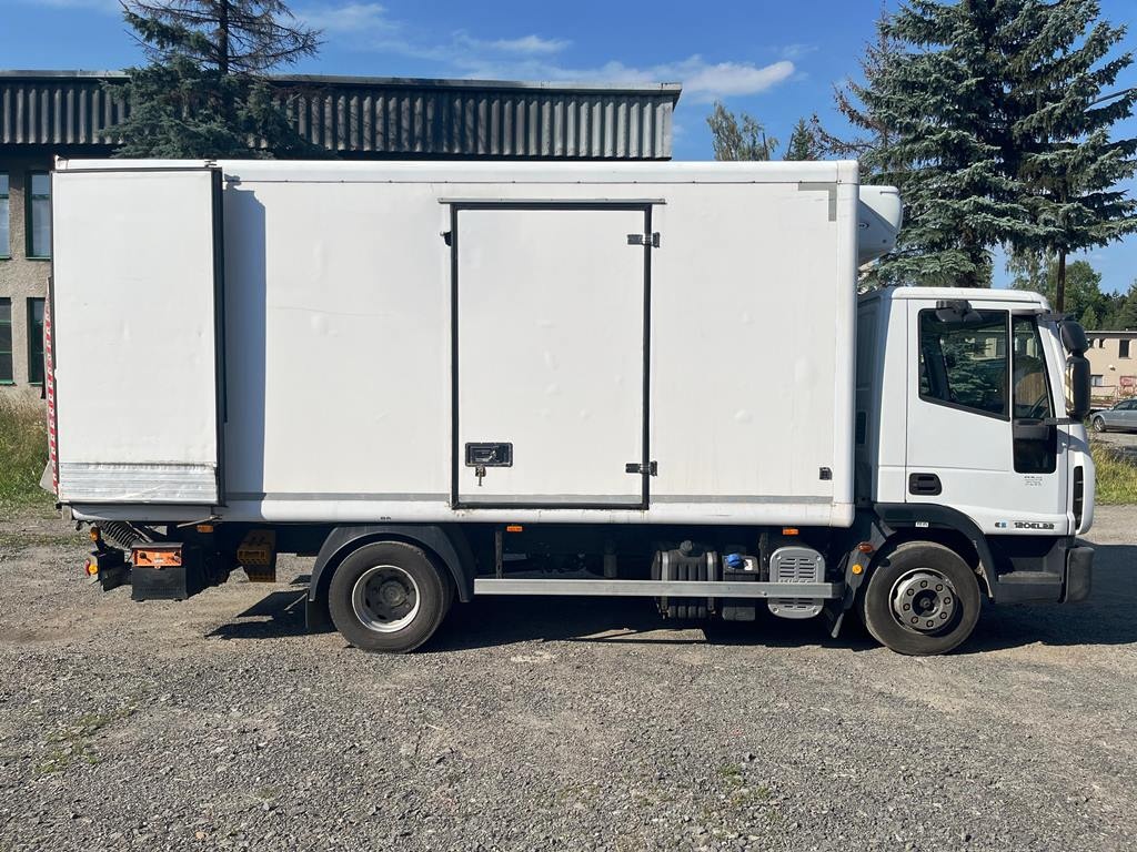 Iveco Eurocargo 12T,160kW,izoterma,chladak,mrazak zás.230V - 2