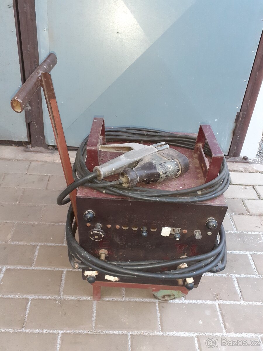 svářečka na elektrody - 2