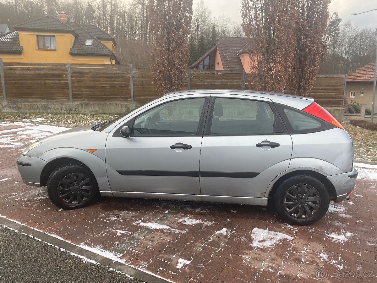 Ford Focus 1.6 16V (74 kW), r. v. 2004 - 2