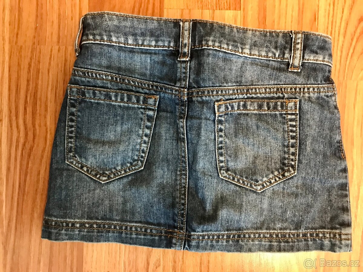 Dívčí sukně Benetton, vel.6-7 let - 2