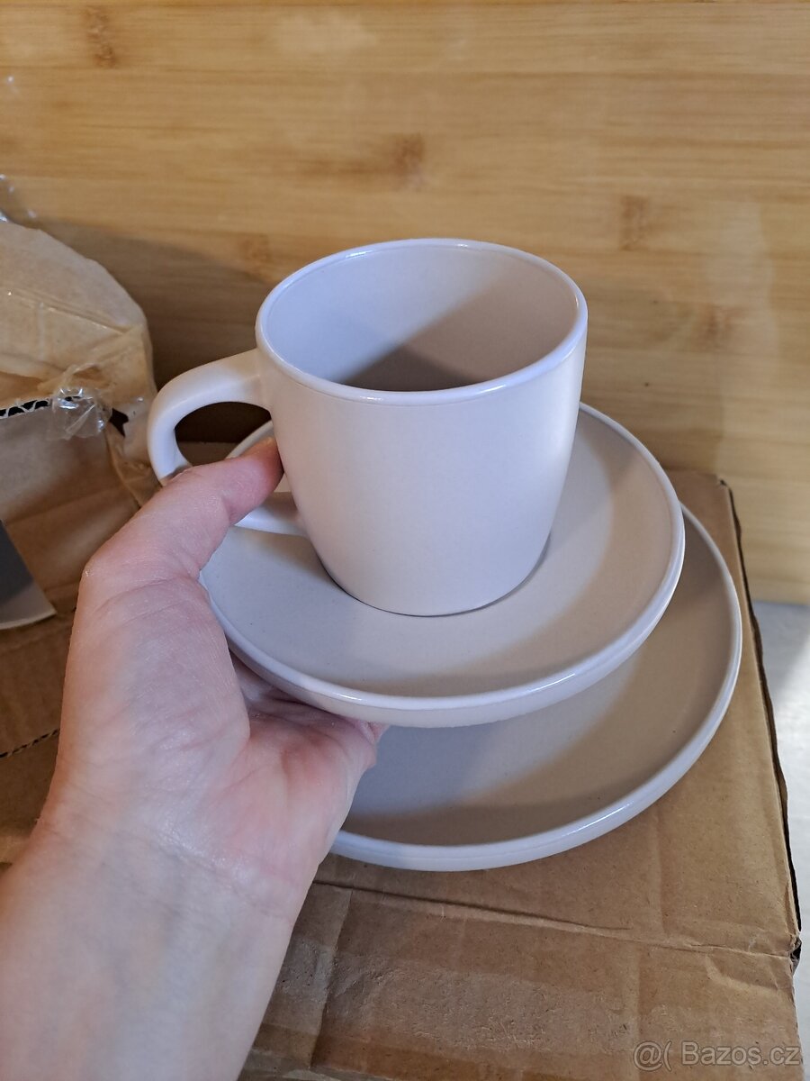 Kavovy / cajovy set - 2