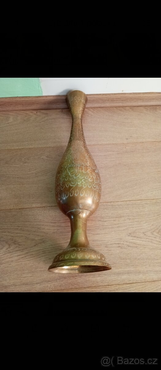 Mosazná vaza - 2