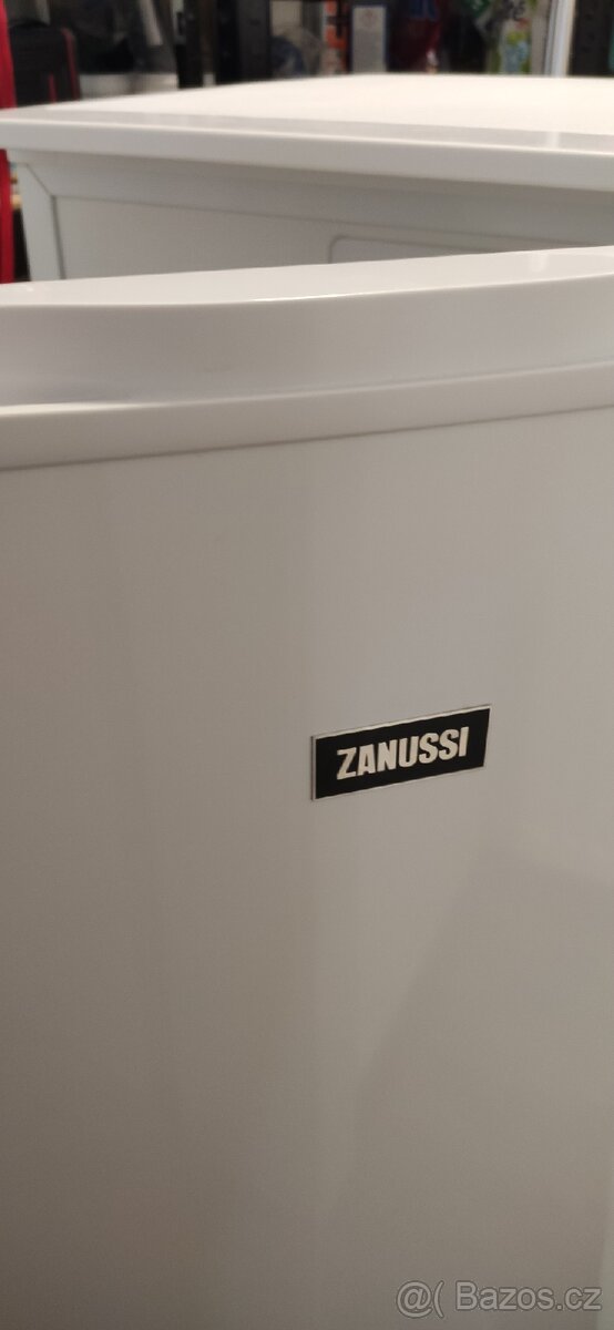 Zanussi mraznička, mrazák - 2