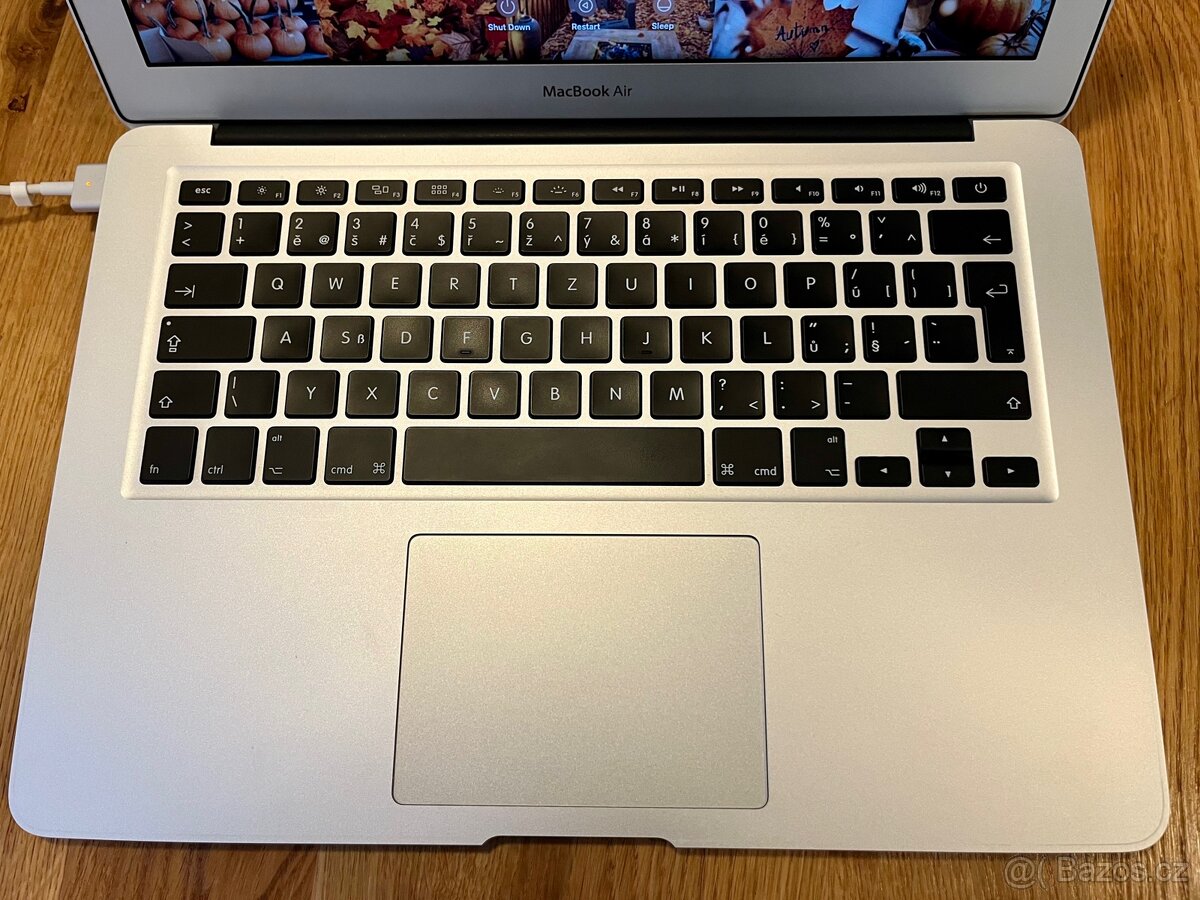 Apple MacBook Air 13” (Early 2015) A1466, 480 GB SSD - 2