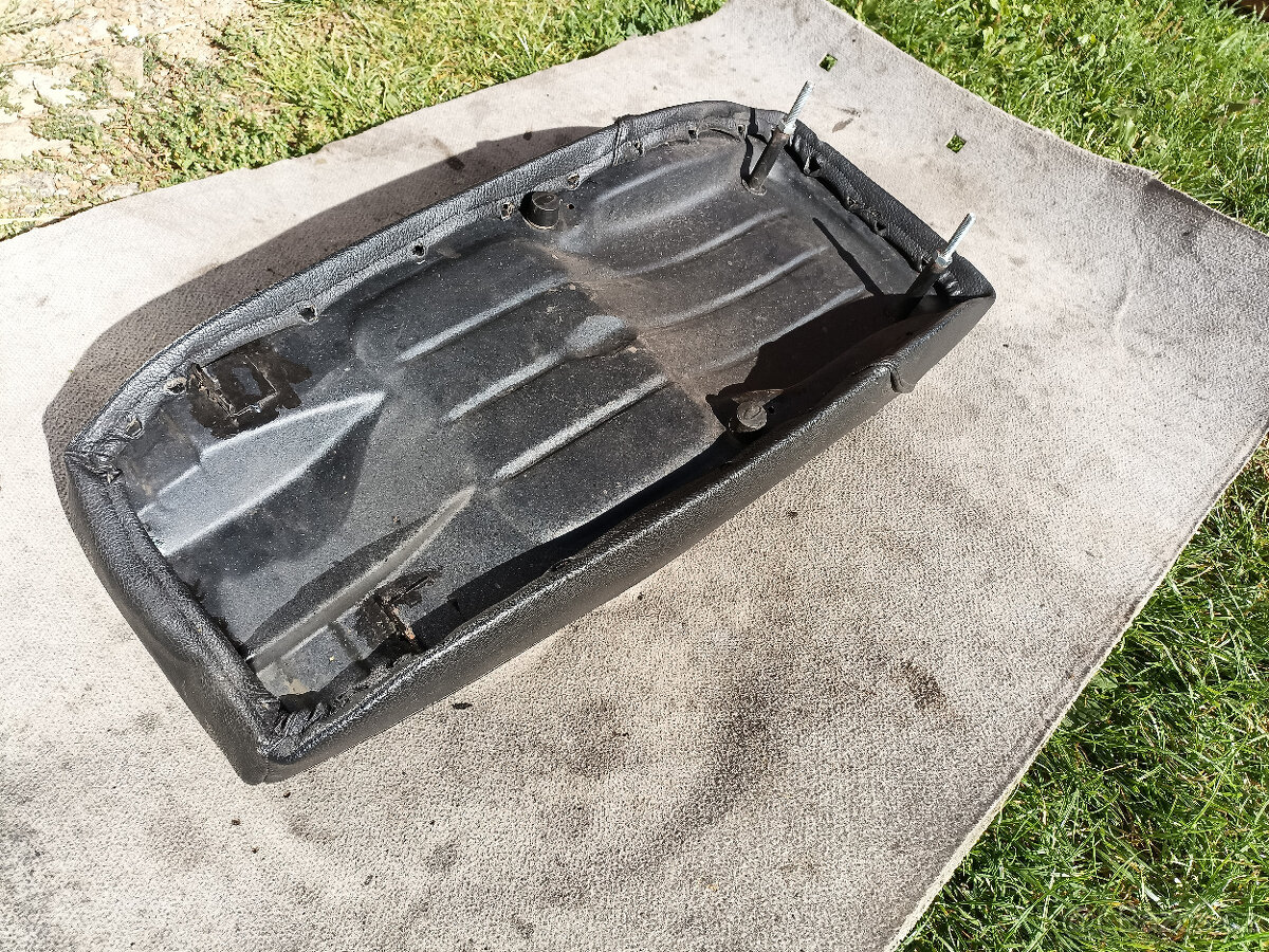 MZ ETZ 150 / 251 sedlo - 2