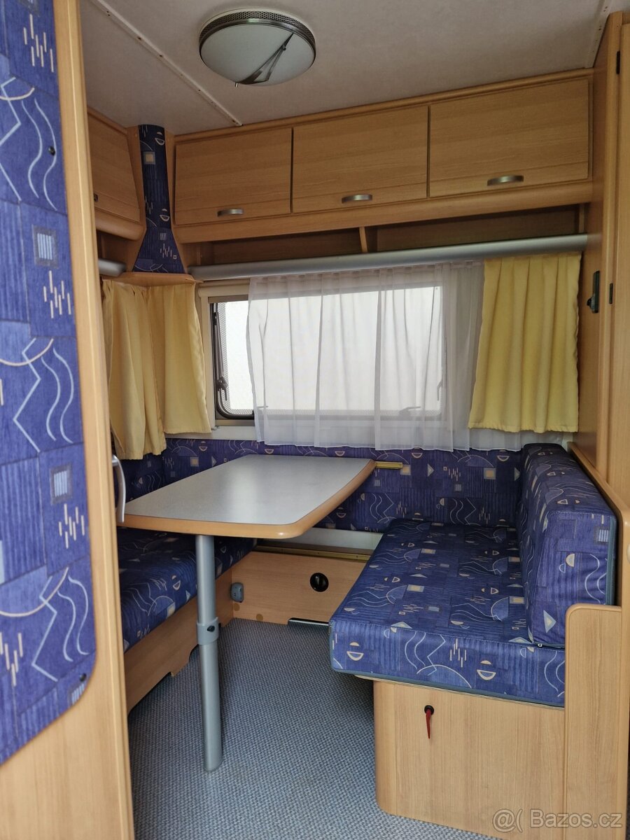 Obytný karavan(přívěs) - 2