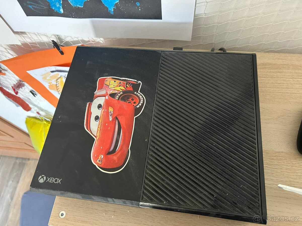 Xbox One + Kinect senzor+ovladač+sluchatka - 2