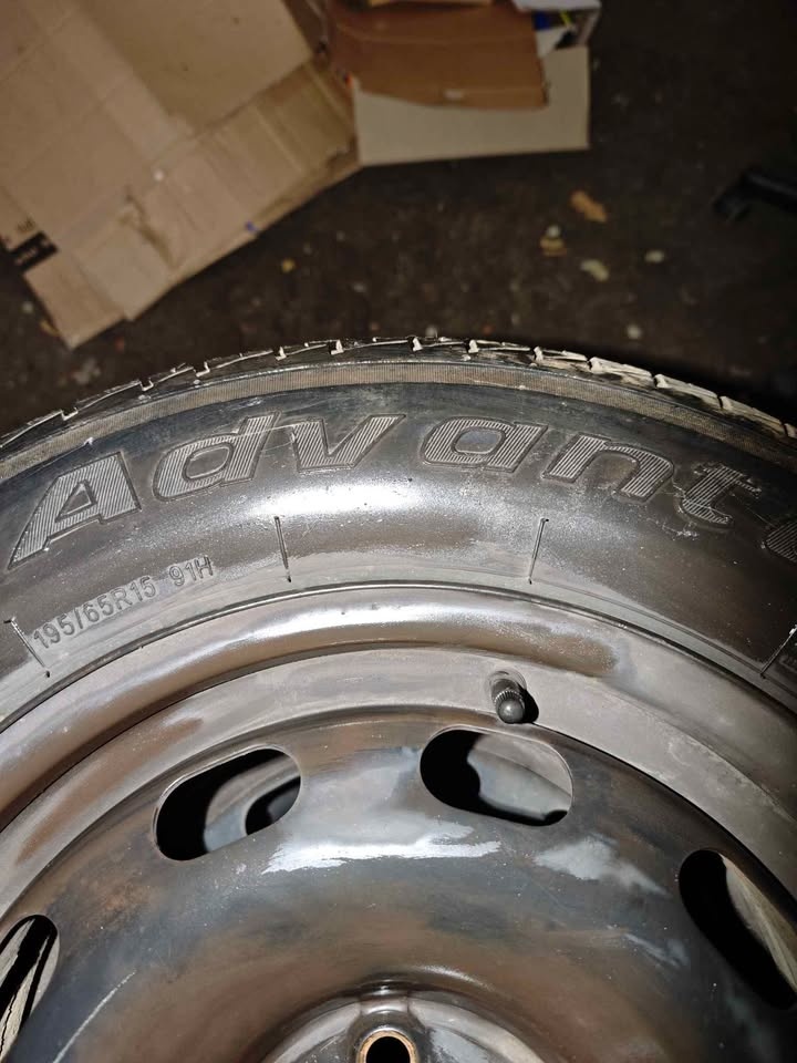 195/65 R15 s disky - 4mm - 2