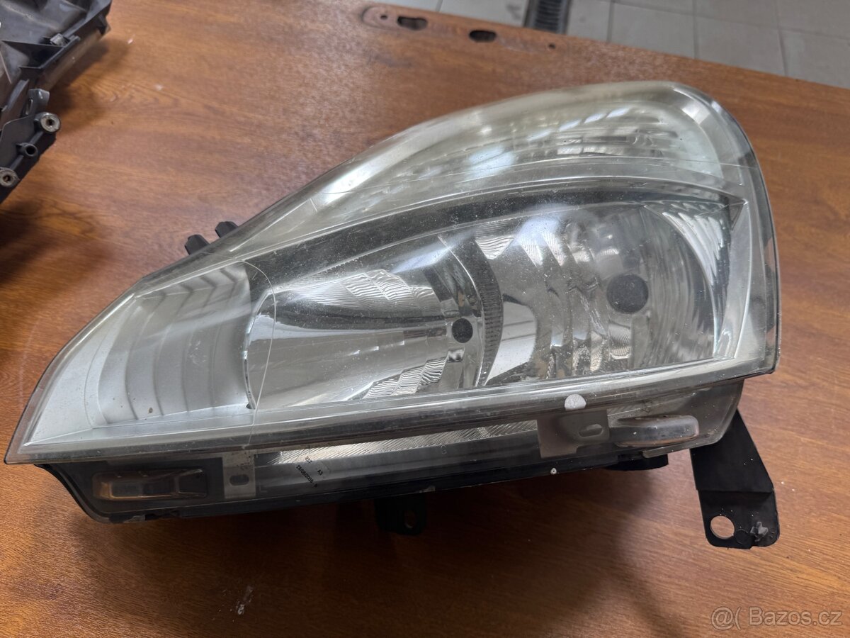 Světlo LEVÉ RENAULT MODUS 89316450 - 2