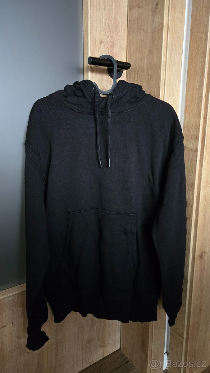 Černá basic mikina bez potisku s kapucí Next - 2