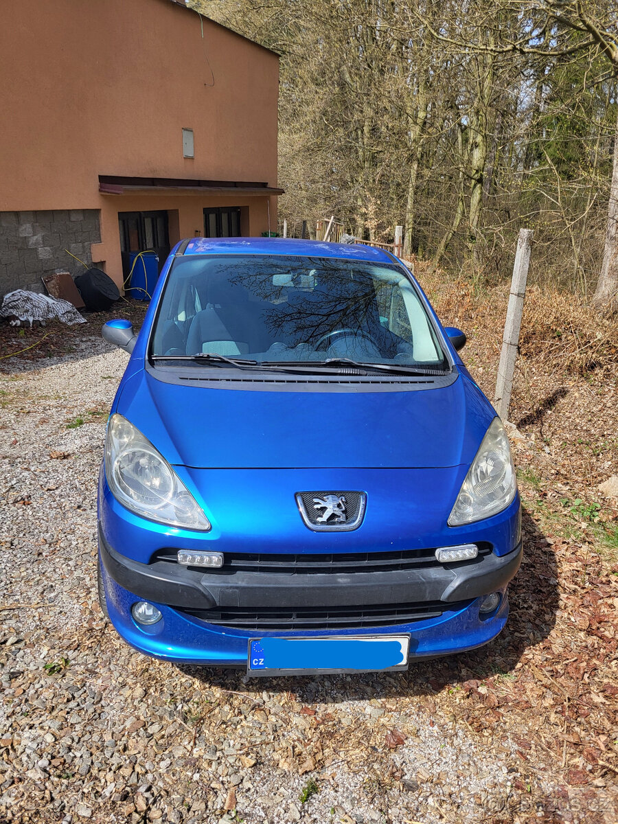 Prodám Peugeot 1007 1,4 HDi - 2