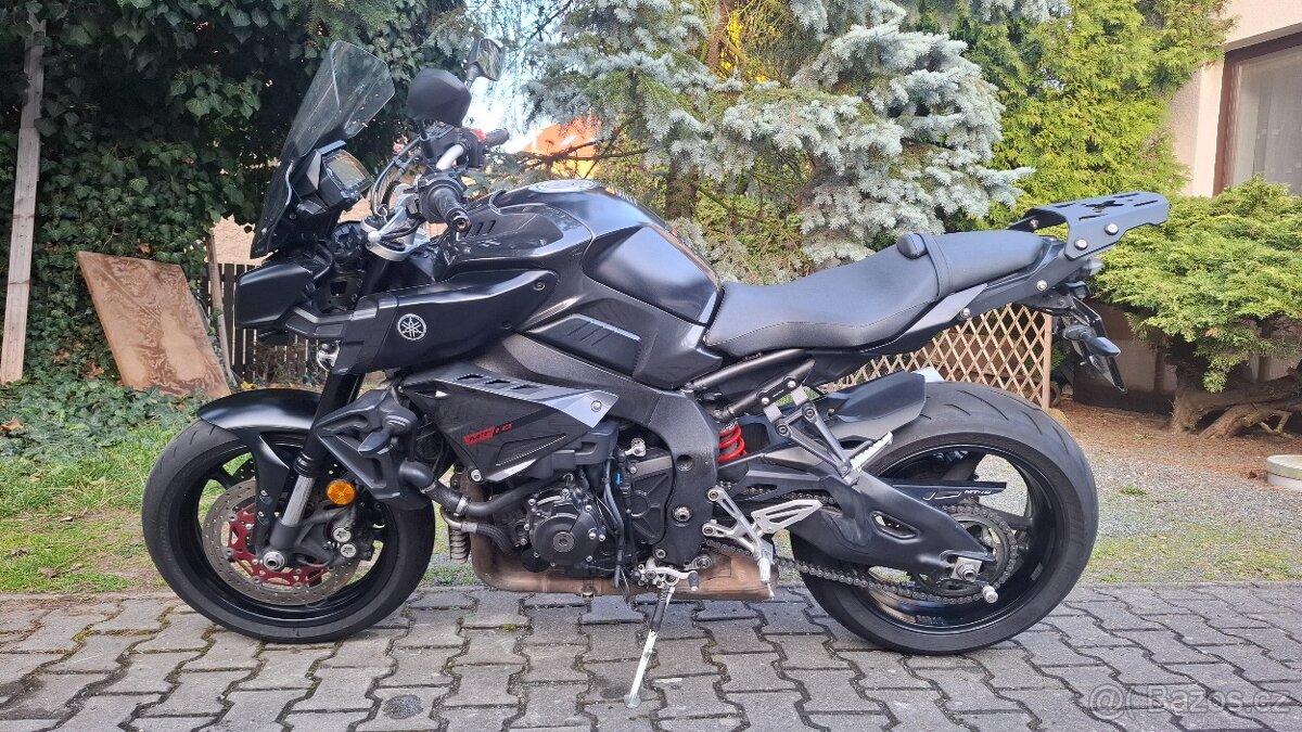 Prodám Yamaha MT-10 2016 - 2