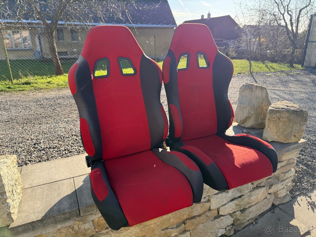 Prodám sportovní sedačky - 2