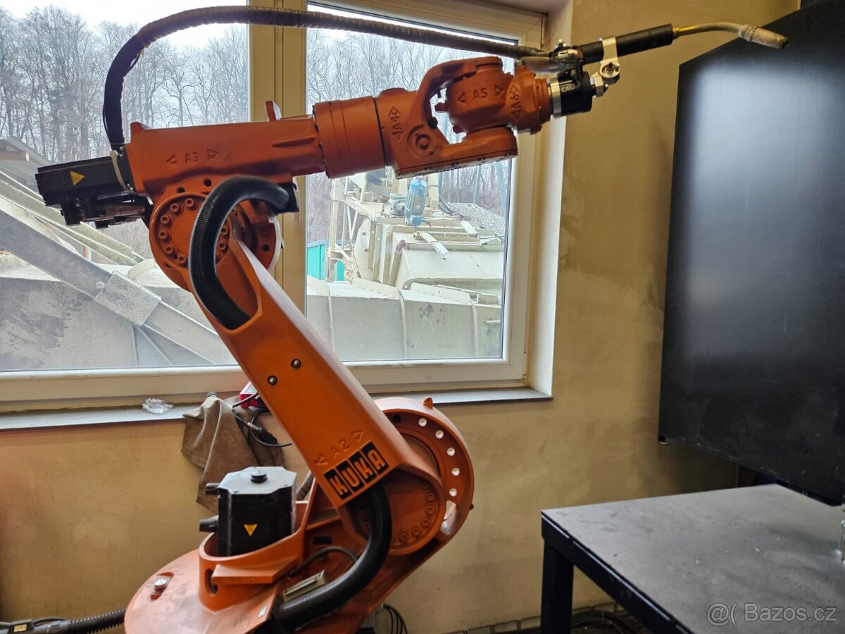 ROBOT KUKA - 2
