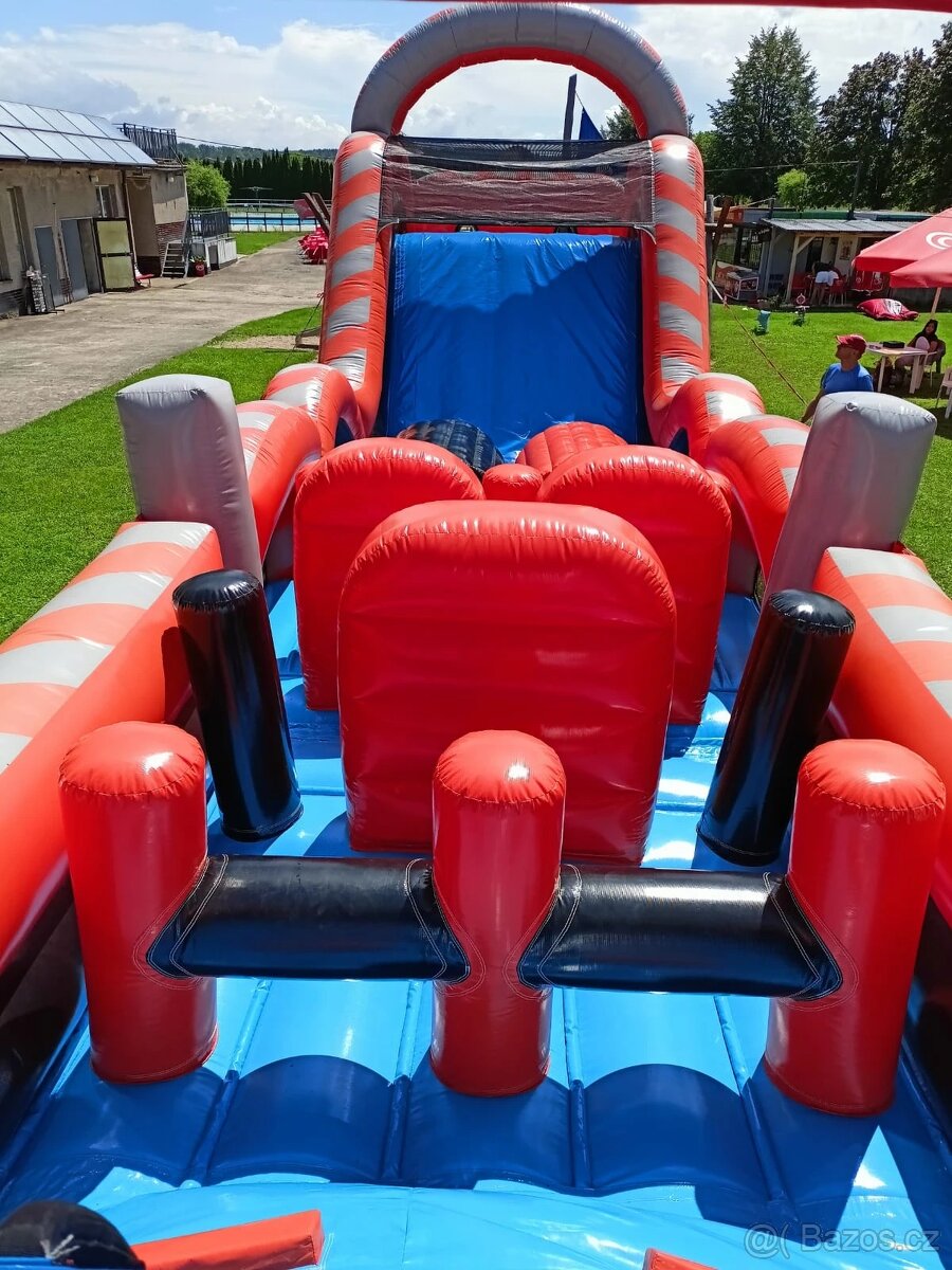 30metrová nafukovací překážková dráha - 2