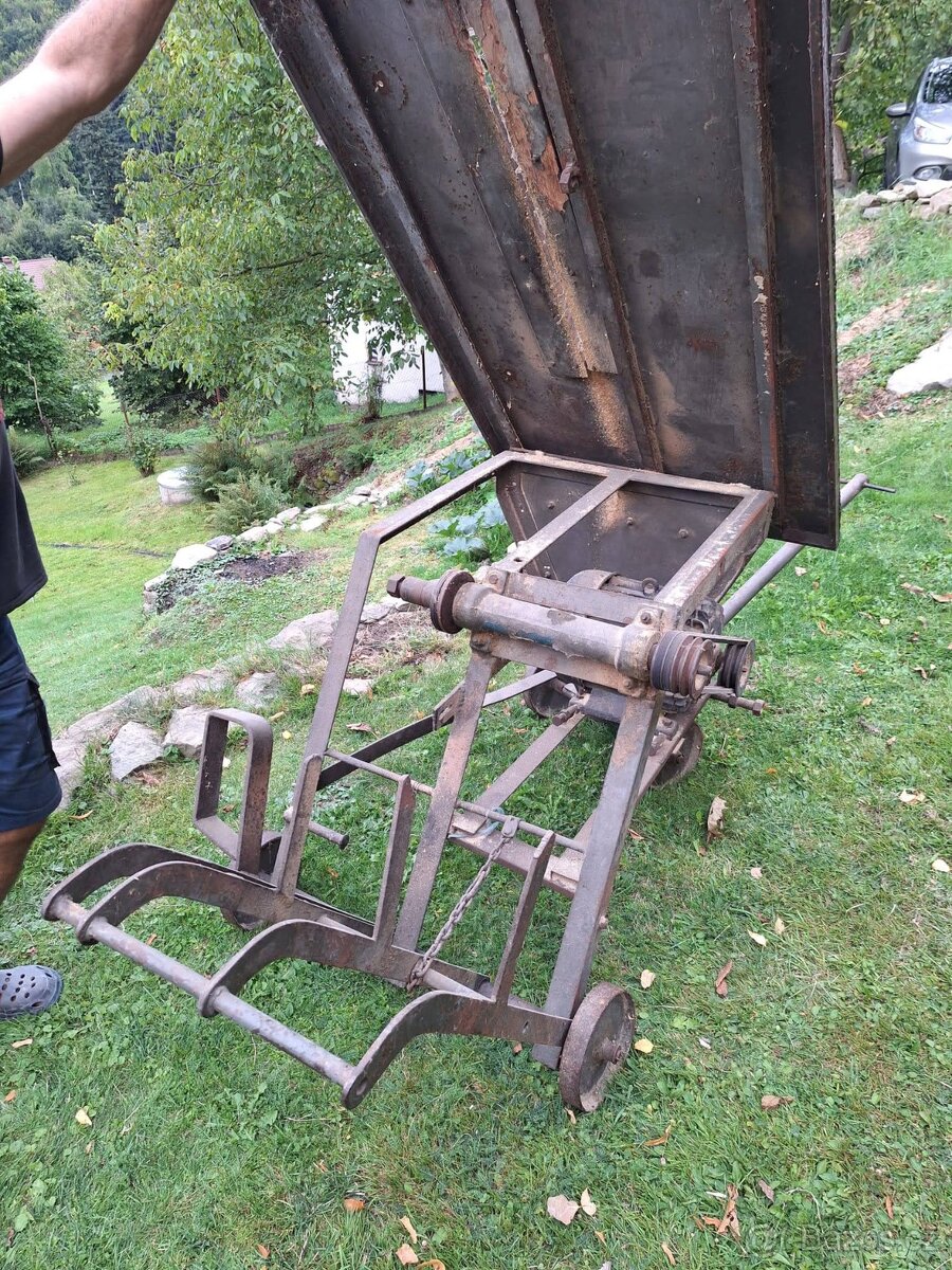 Cirkularka s kolebkou - 2