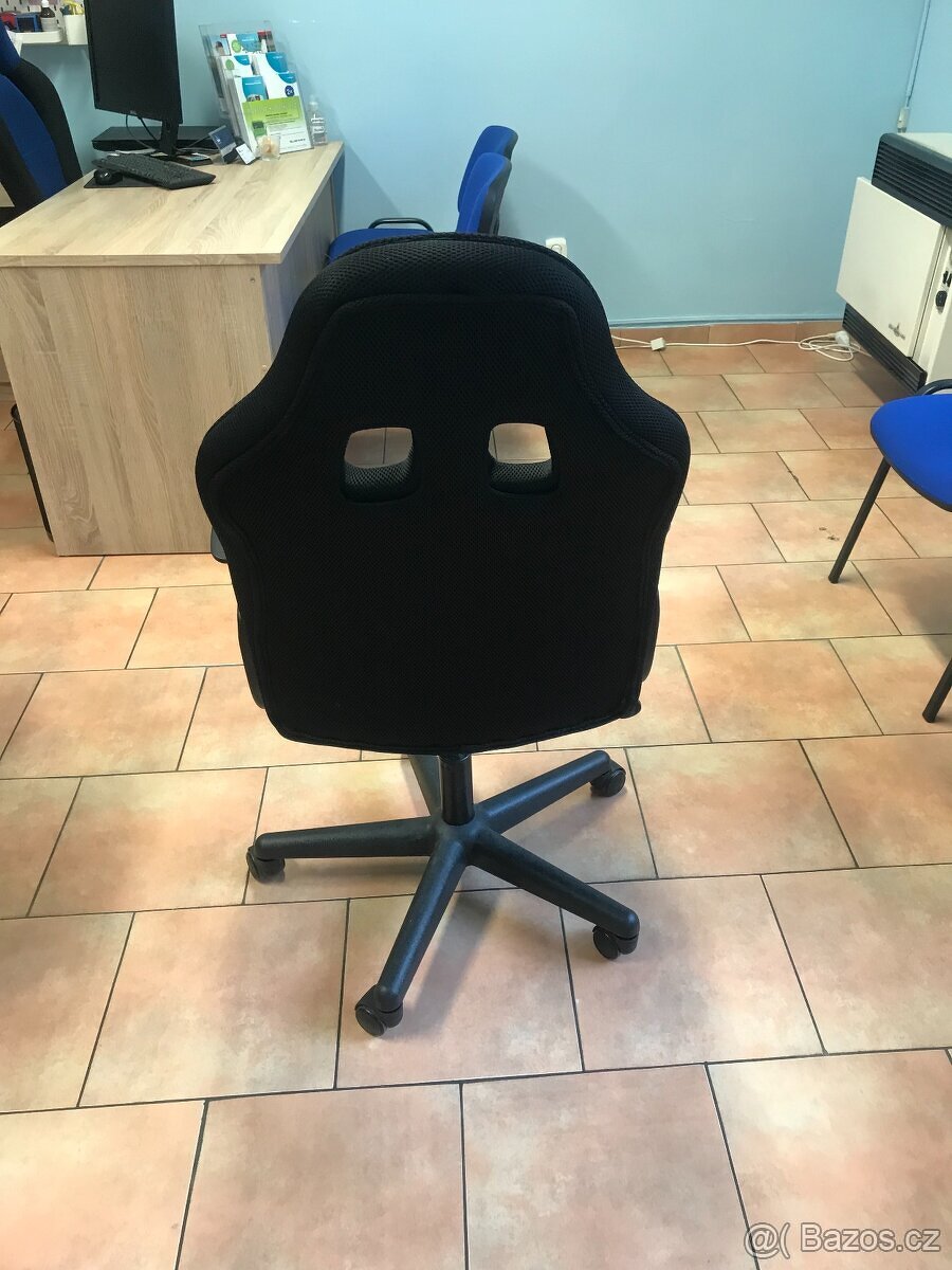 Kancelářská židle - 2