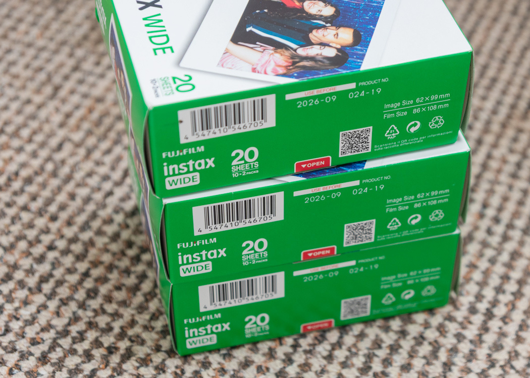 Instax Wide 3x 20ks čerstvé - - 2