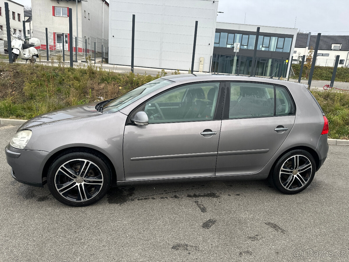 Volkswagen Golf V 1.6i, 75kW, 2006, edice GOAL - 2