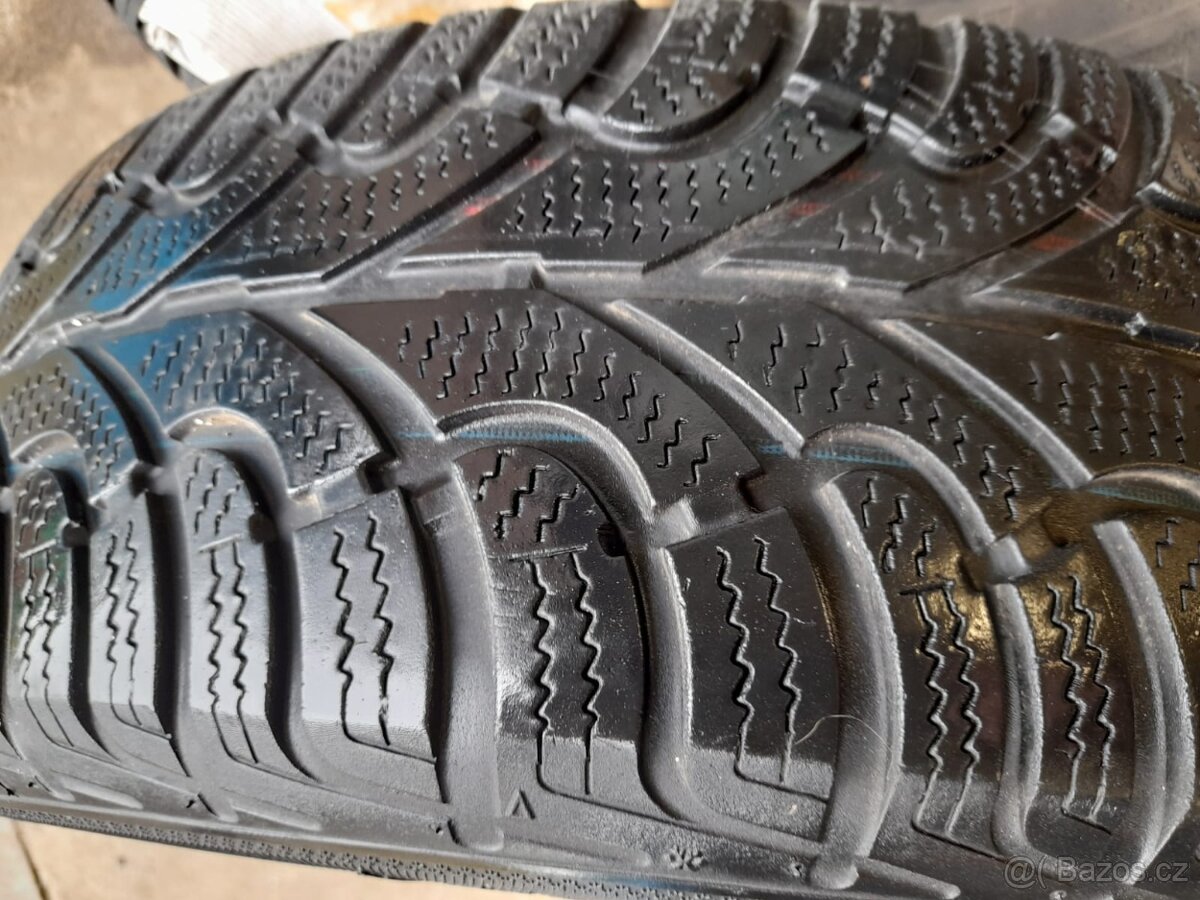 Pneumatiky M+S 195/65 R15 plus DISKY RENAULT KOMPLETNÍ SADA - 2