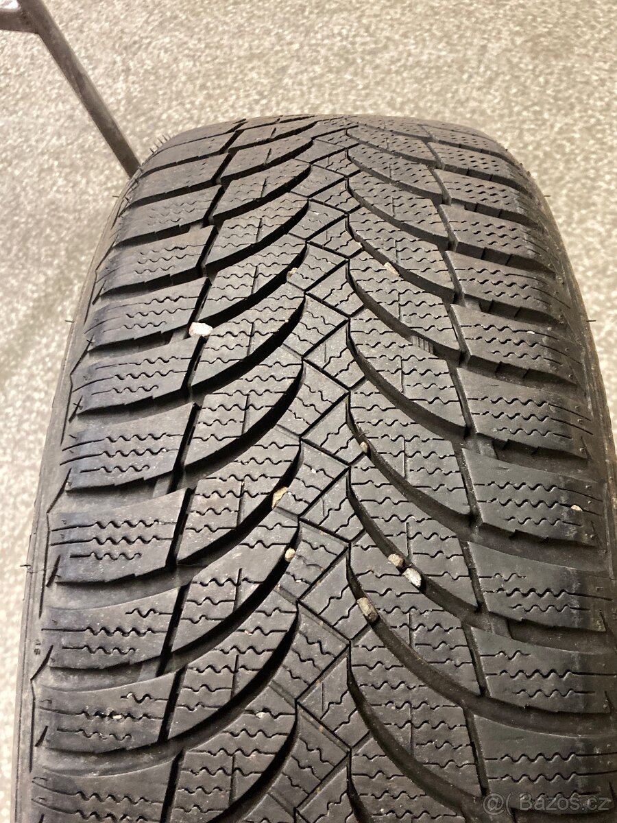 2x zimní pneu 185/55r15 NEXEN - 2