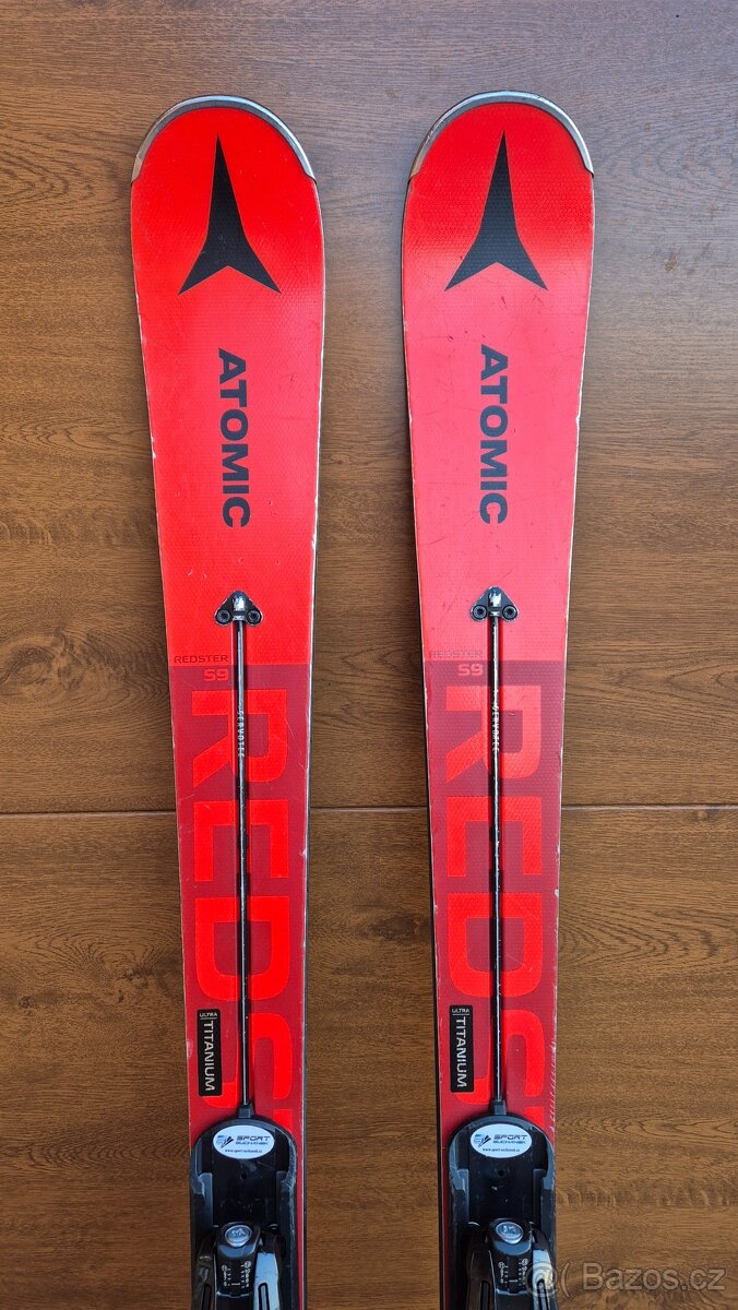 Slalomky Atomic Redster S9 153cm model 21/22 - 2