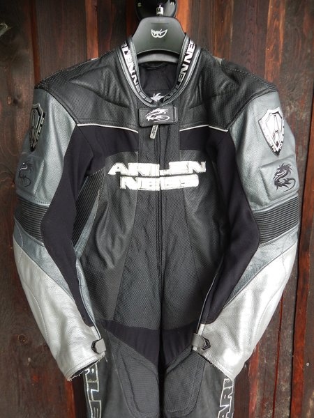 jednodilna kombineza Arlen Ness vel.50, malo jeta - 2