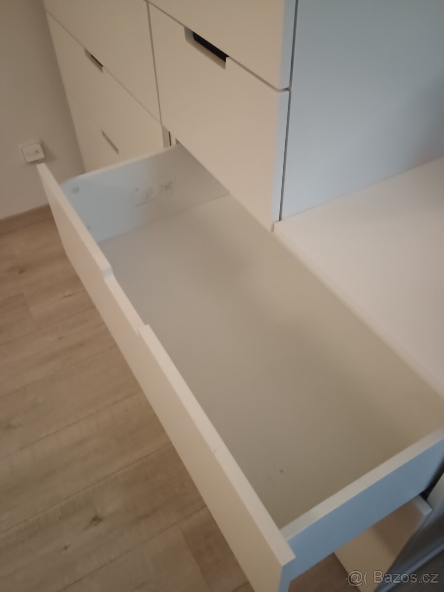 Komoda IKEA z řady NORDLI - 2